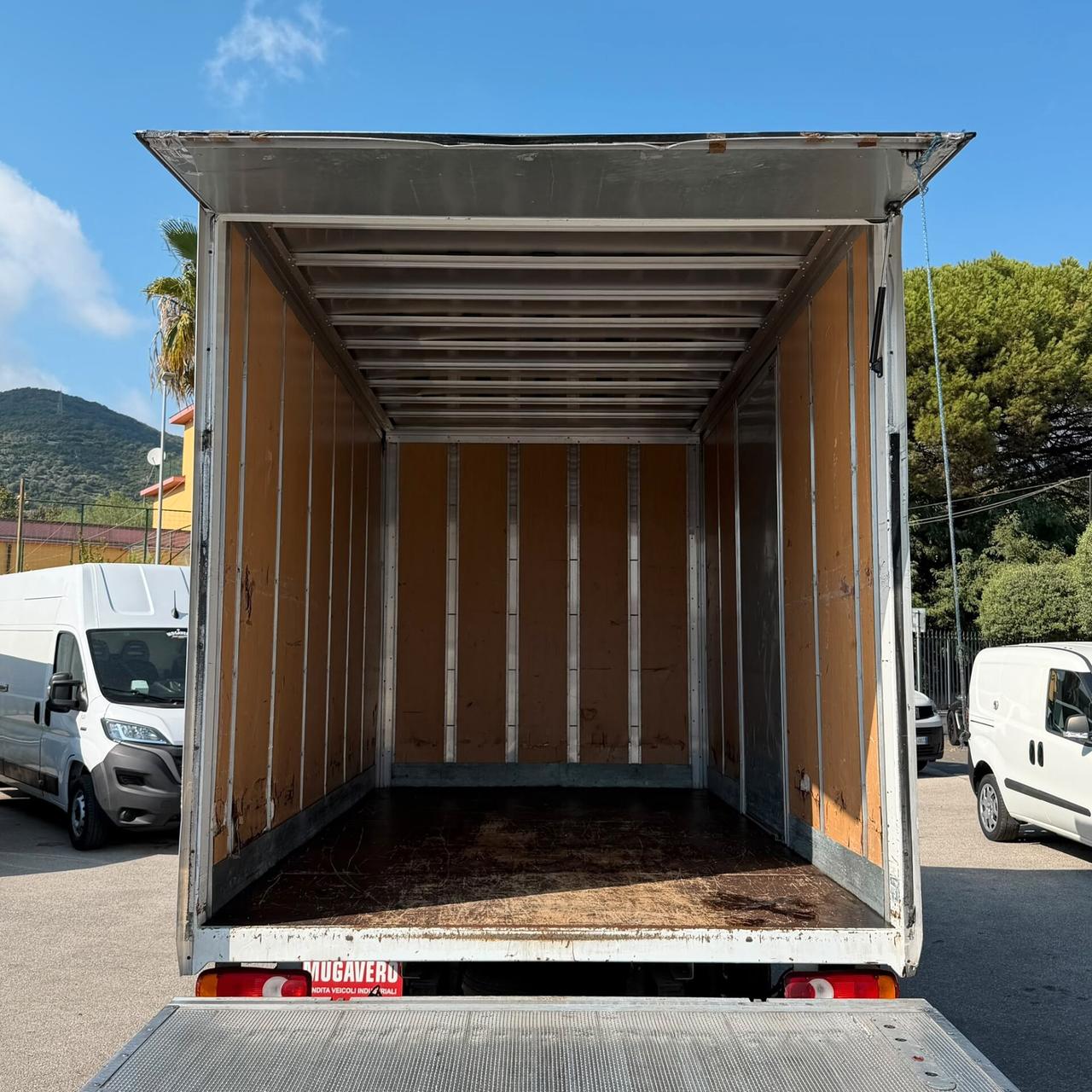 RENAULT MASTER 2.3dci CON SPONDA