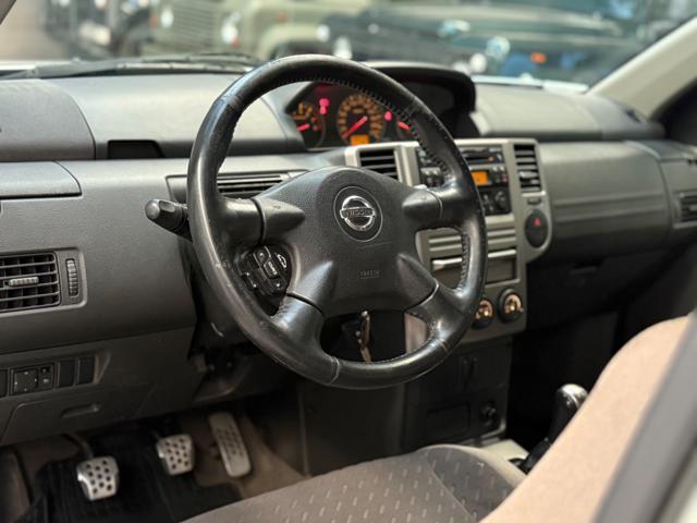 NISSAN X-Trail 2.0 16V Sport