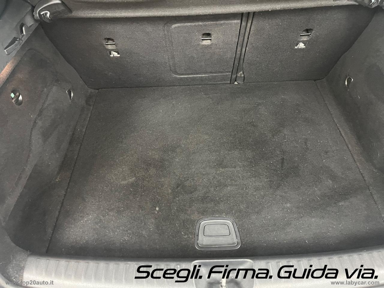 MERCEDES-BENZ GLA 200 CDI Automatic Sport