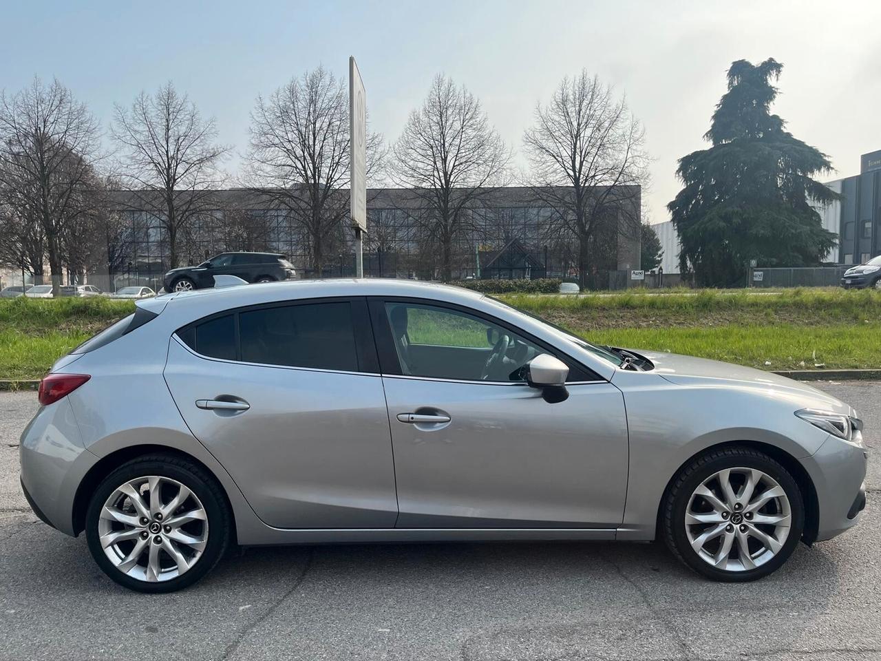 Mazda 3 Mazda3 2.2 Skyactiv-D Exceed