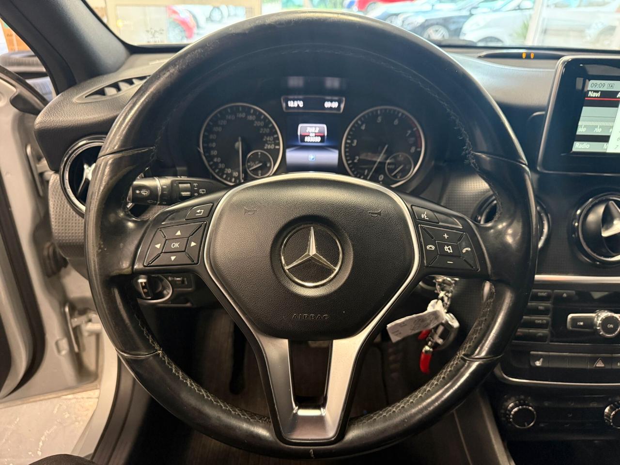 Mercedes-benz A 180 Premium