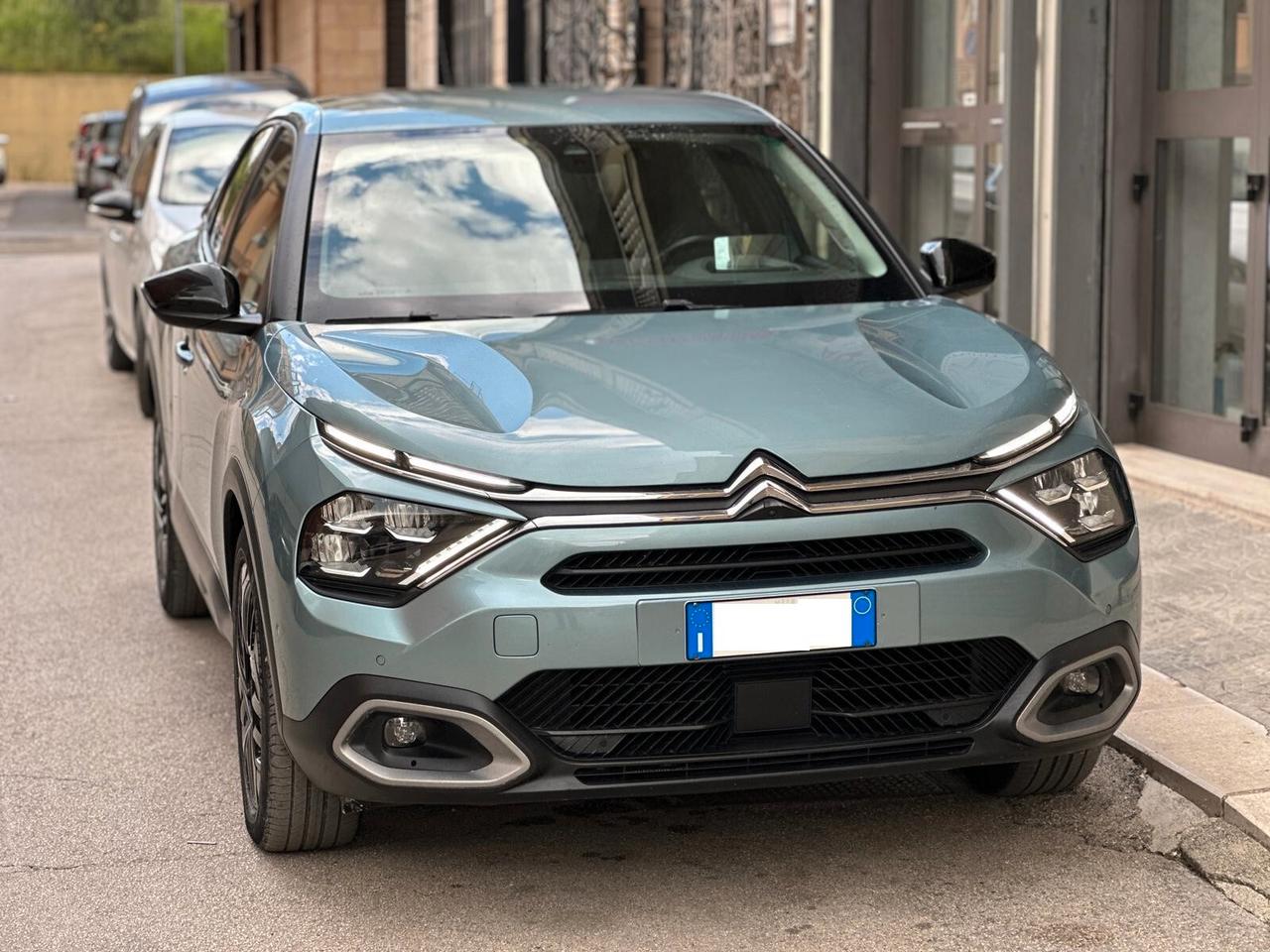 Citroen C4 BlueHDi 130CV EAT8 Shine