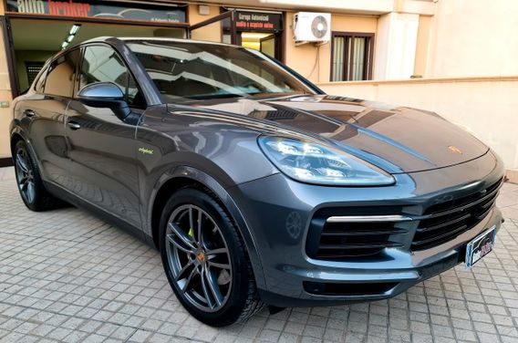 Porsche Cayenne 3.0 Coupe E-hybrid Plug-in 5p.