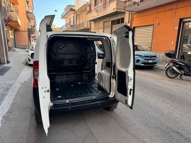 Fiat Fiorino 1.3 MJT 95CV Combinato SX