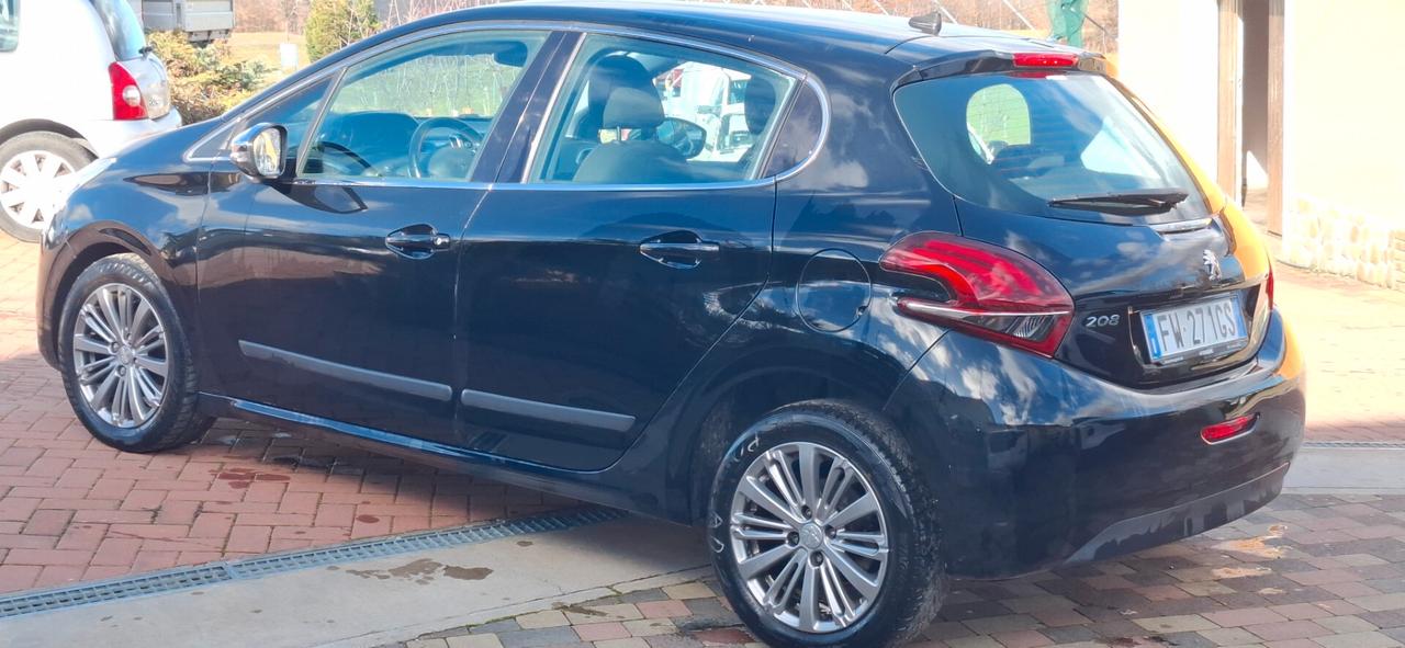 Peugeot 208 BlueHDi 100 S&S 5 porte Allure