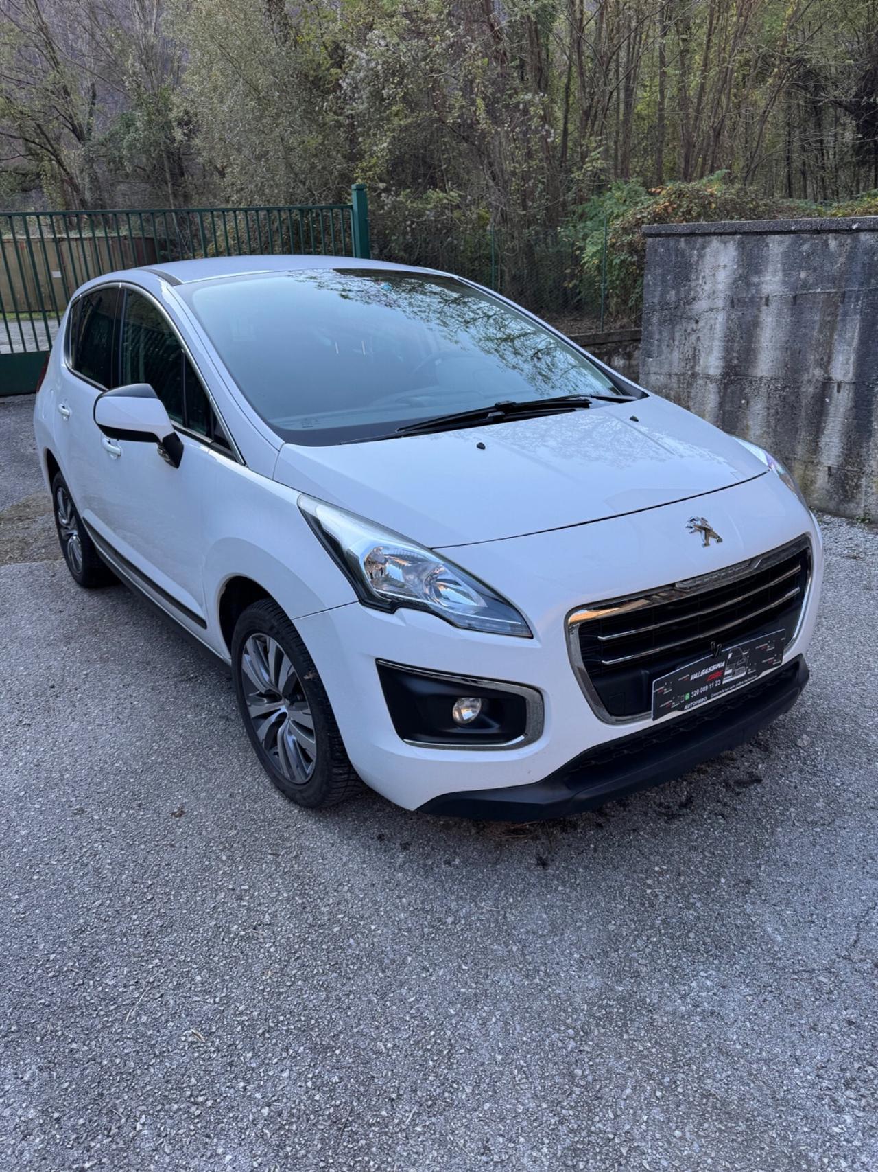 Peugeot 3008 1.6 HDi 115CV Business