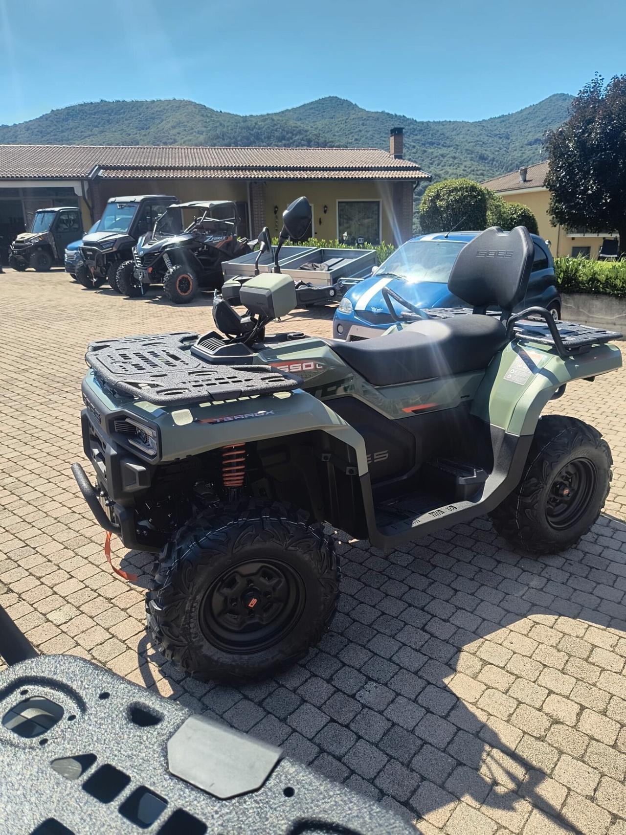 QUAD TERROX 550 L EPS targa gialla