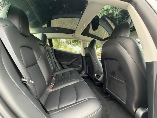 TESLA Model 3 PERFORMANCE NAVI+PELLE+PINZE ROSSE+SPOILER