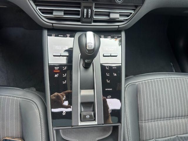 PORSCHE Macan 2.0 T IVA ESPOSTA