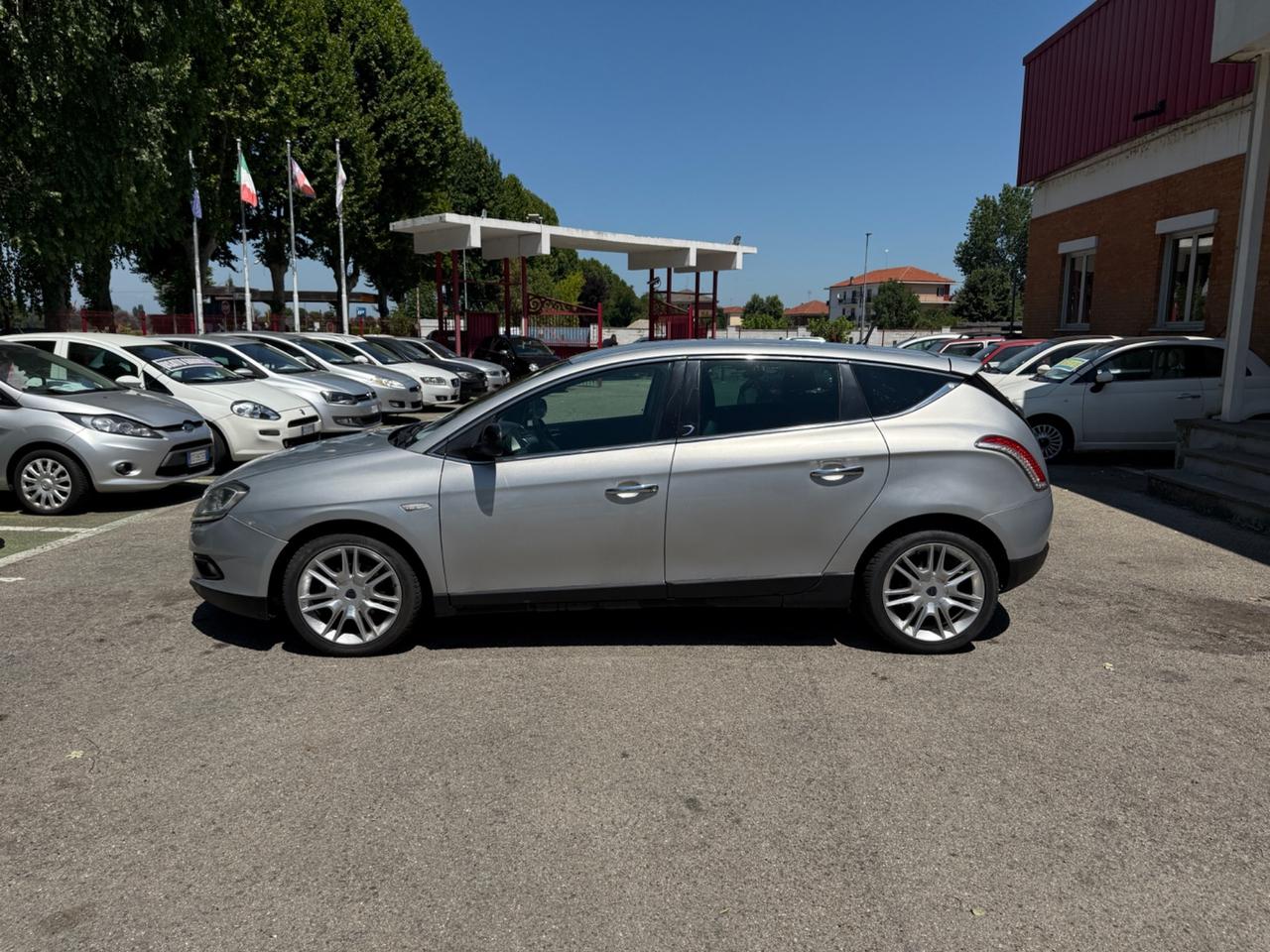 Lancia Delta 1.4 T-Jet 120 CV Argento Ecochic GPL