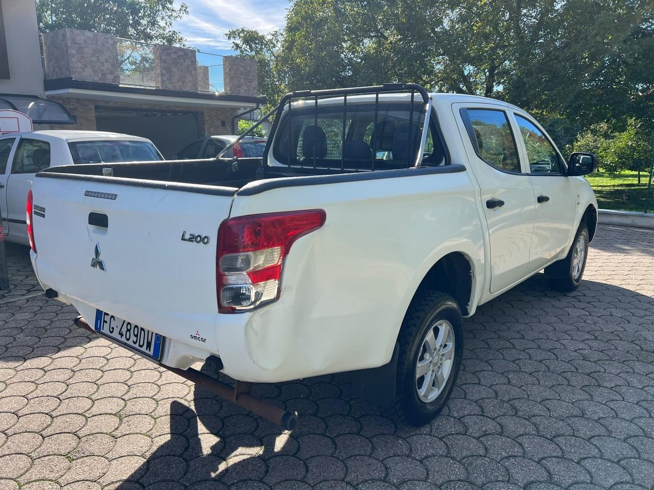Mitsubishi L200 2.4 DI-D/154CV Double Cab Intense