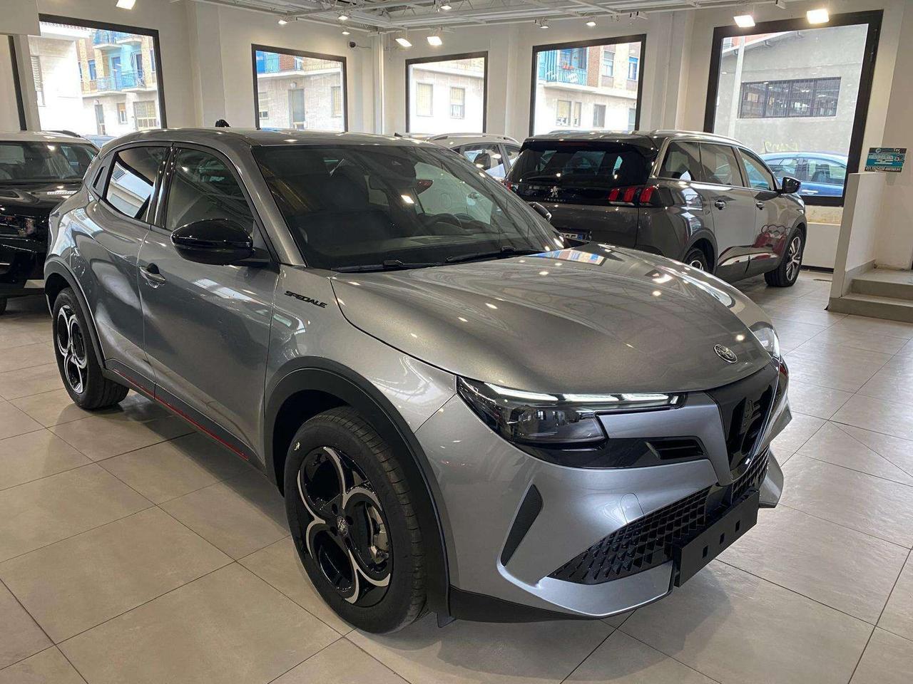 Alfa Romeo Junior Junior 1.2 ibrida Speciale 136cv edct6 MHEV KM 0