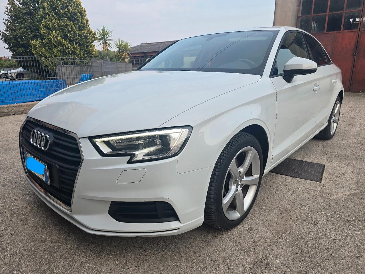 Audi A3 Sedan 1.6 TDI 116 CV S tronic Business