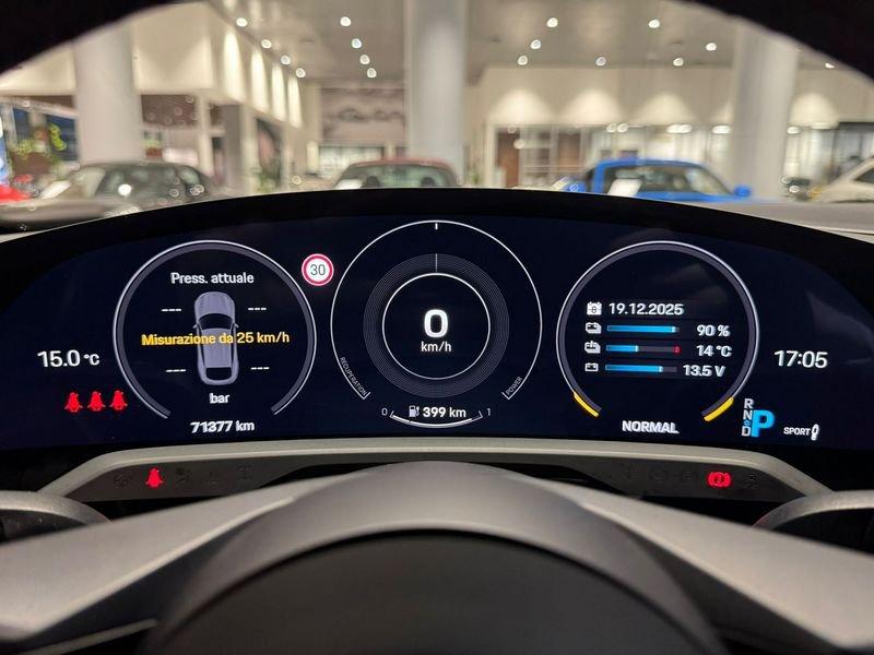 Porsche Taycan Taycan 4 Cross Turismo 476 cv