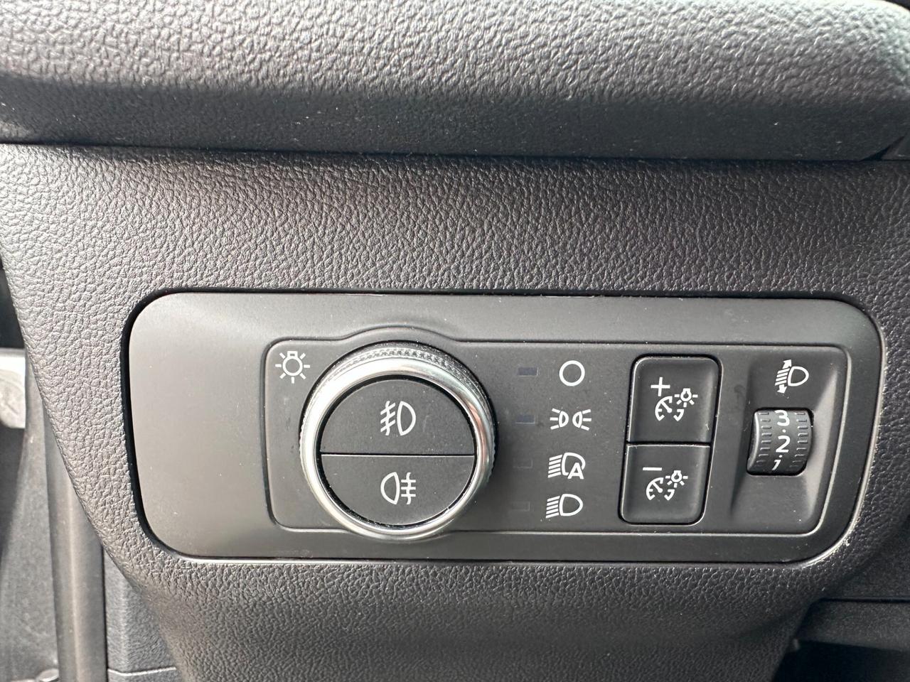 Ford Kuga 2.5 Full Hybrid 190 CV CVT AWD ST-Line
