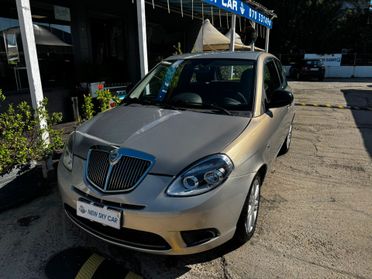 Lancia Ypsilon 1.3 MJT 75 CV Platinum