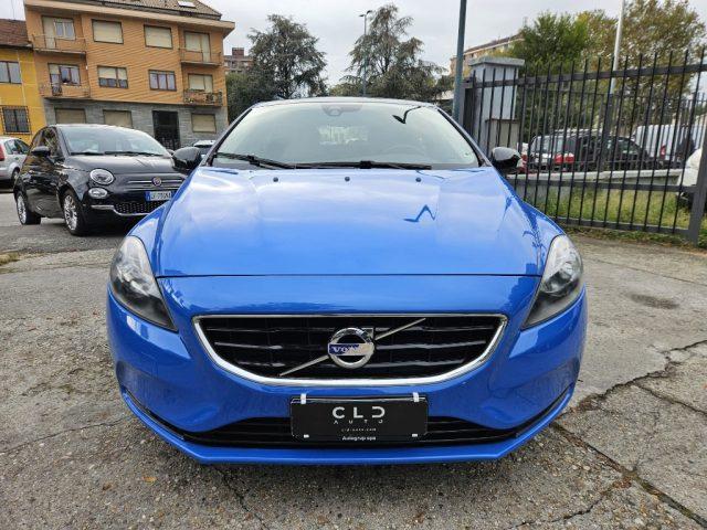 VOLVO V40 D2 1.6