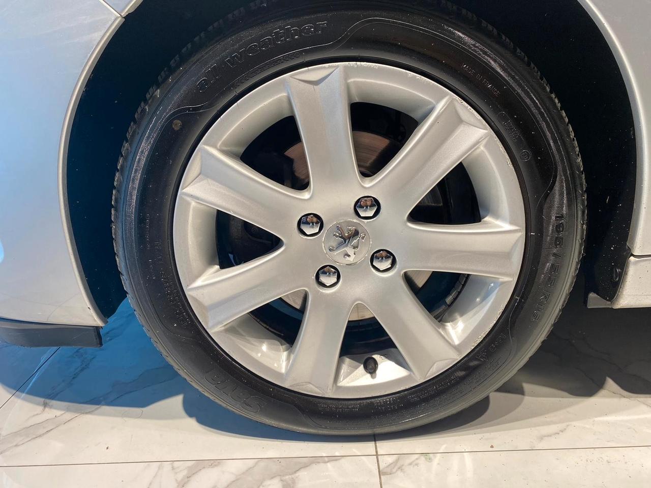 Peugeot 207 1.6 HDi cabrio - 2008