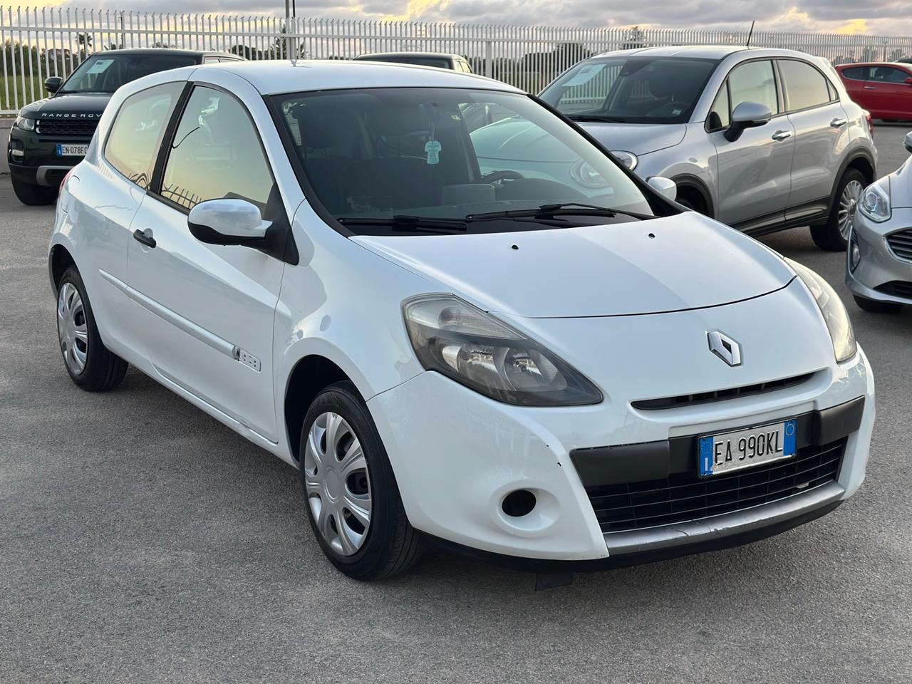 Renault Clio 2010 1.2 75CV 3 porte Dynamique RESTYLING