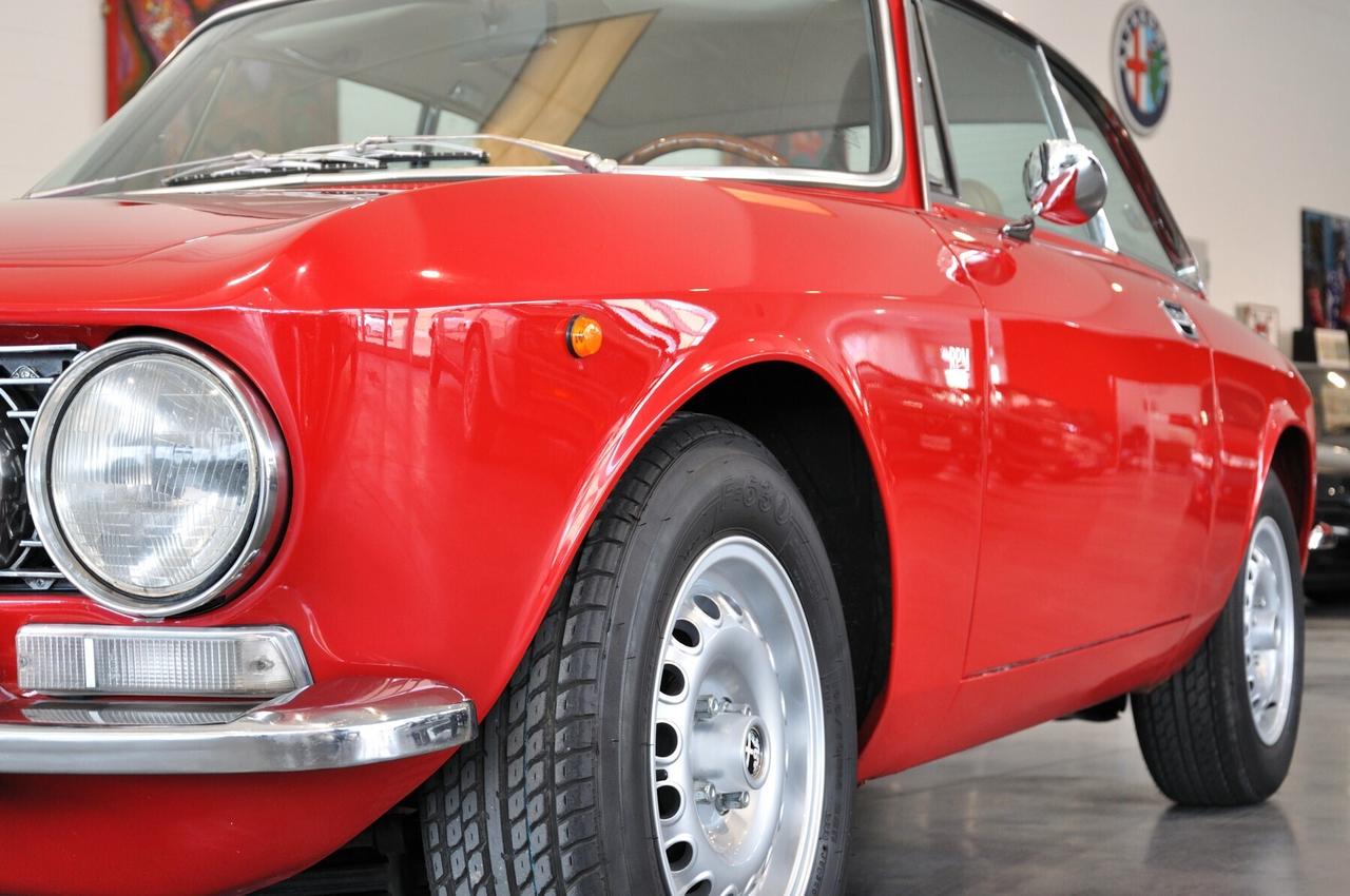 Alfa Romeo 2000 GTV ASI ORO