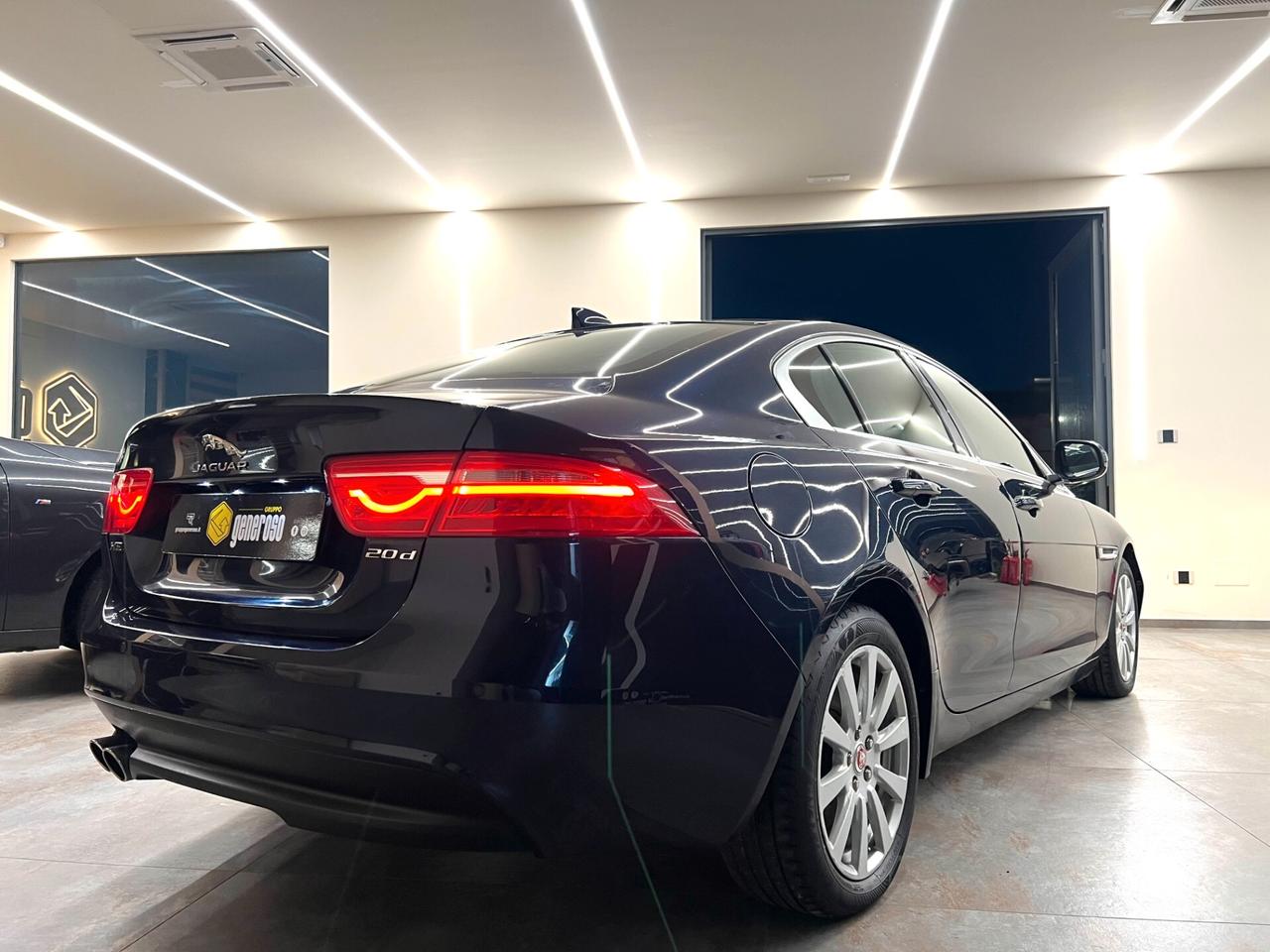 Jaguar XE 2.0 D 180 CV aut. Portfolio