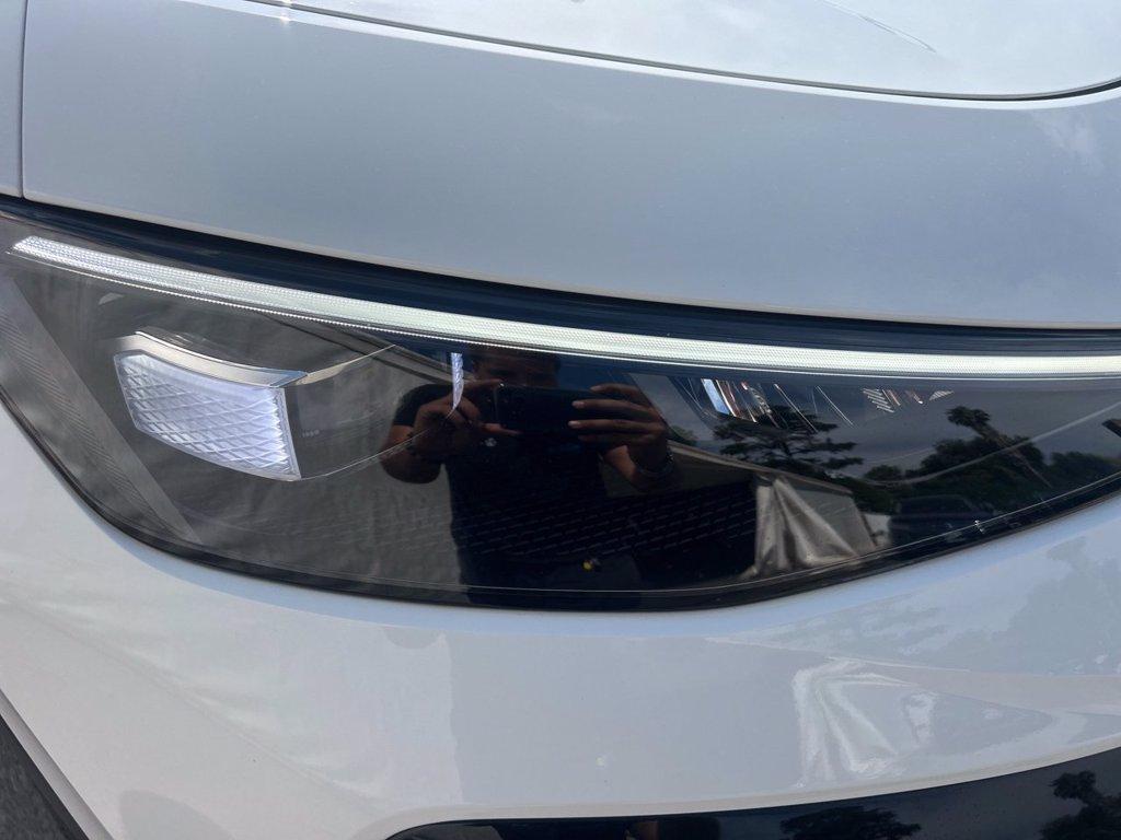 VOLKSWAGEN T-roc 1.5 etsi r-line 150cv dsg del 2025