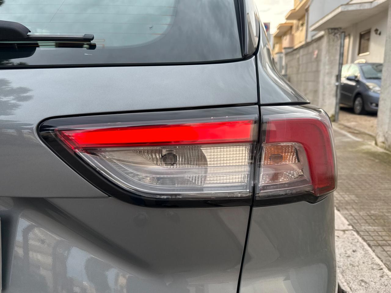 Ford Kuga 1.5 EcoBlue Autom Titanium *NAVI *CAMERA