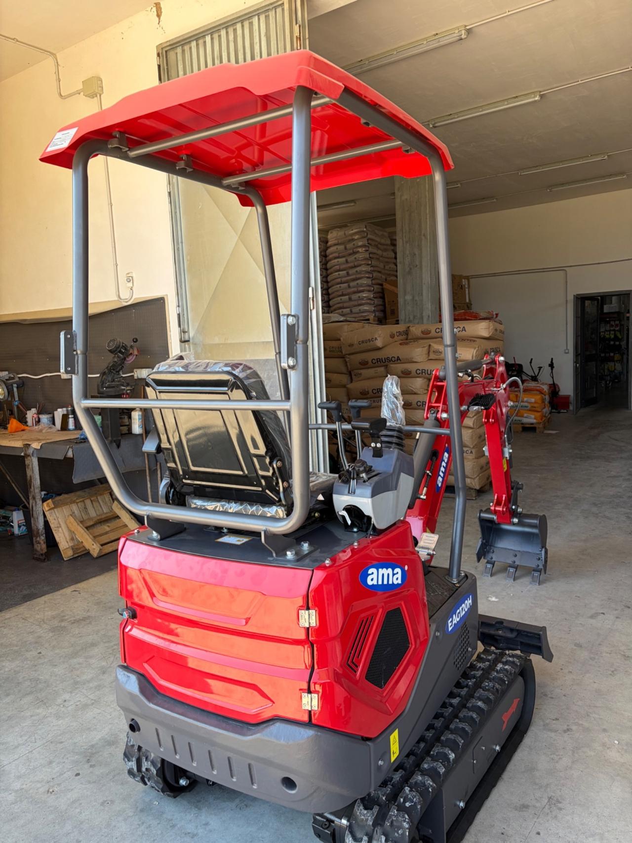 Escavatore AMA 12Q
