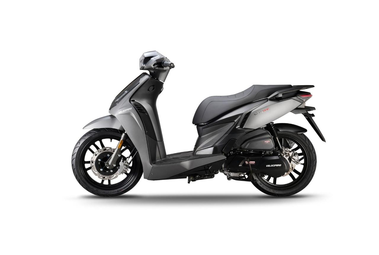 Velocifero City-One 125 ruote alte Roma
