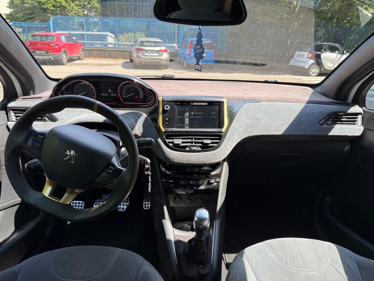 Peugeot 208 1.6 THP 200 CV 3 porte GTi