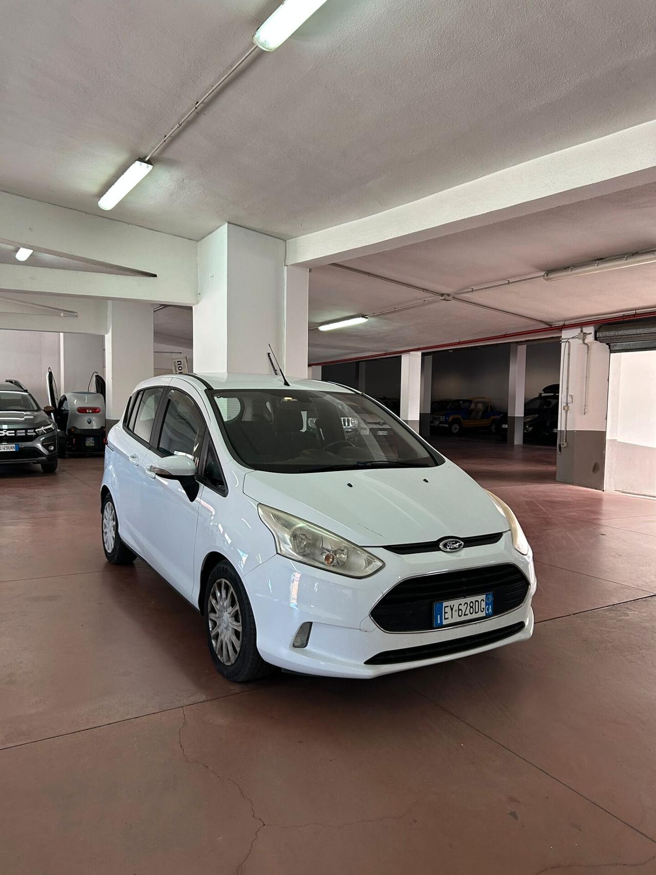 B-Max 1.6 TDCi 95 CV Business Titanium