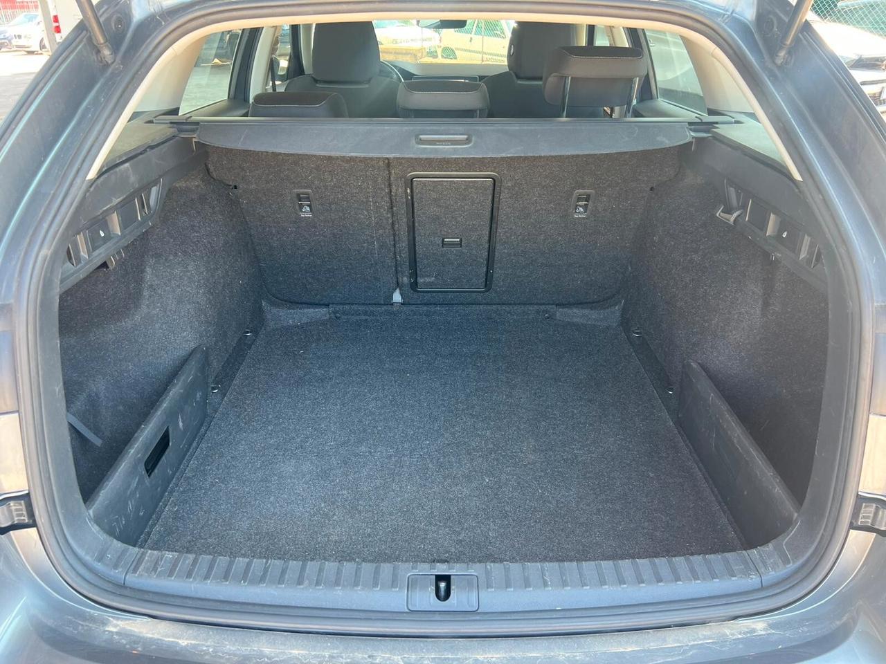 Skoda Octavia 2.0 TDI EVO SCR Wagon Executive