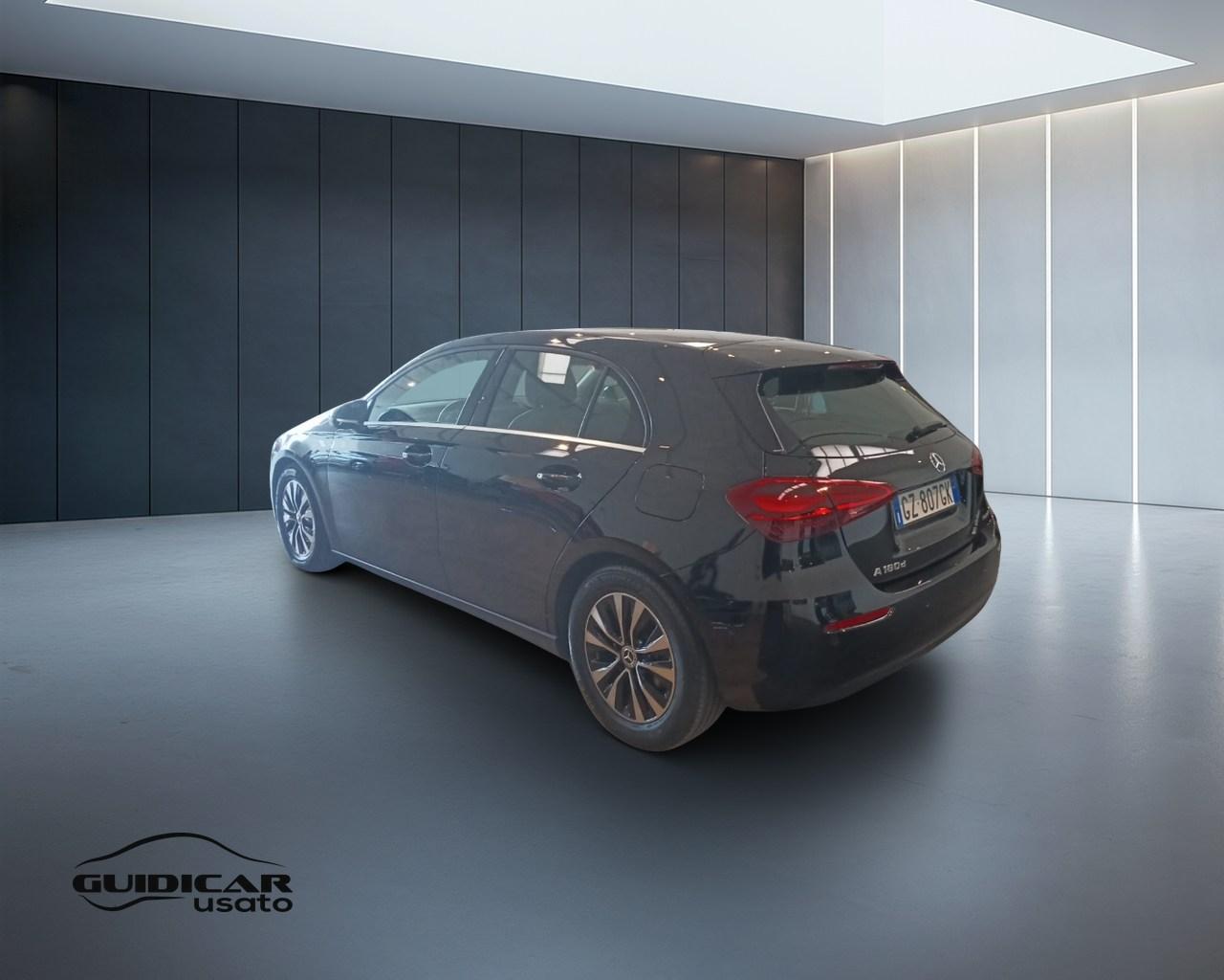 Mercedes-Benz Classe A - W177 2023 - A 180 d Advanced auto