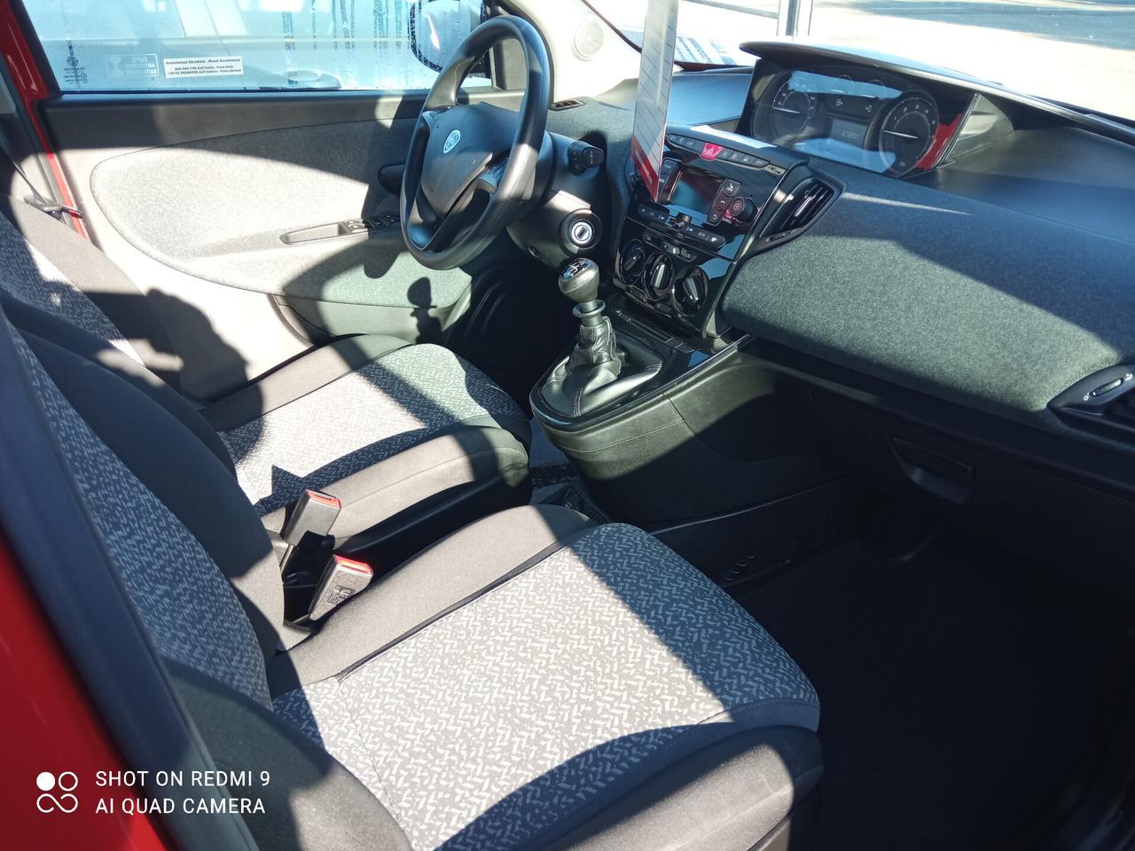 Lancia Ypsilon 1.0 FireFly 5 p S&S Hybrid Gold 2023