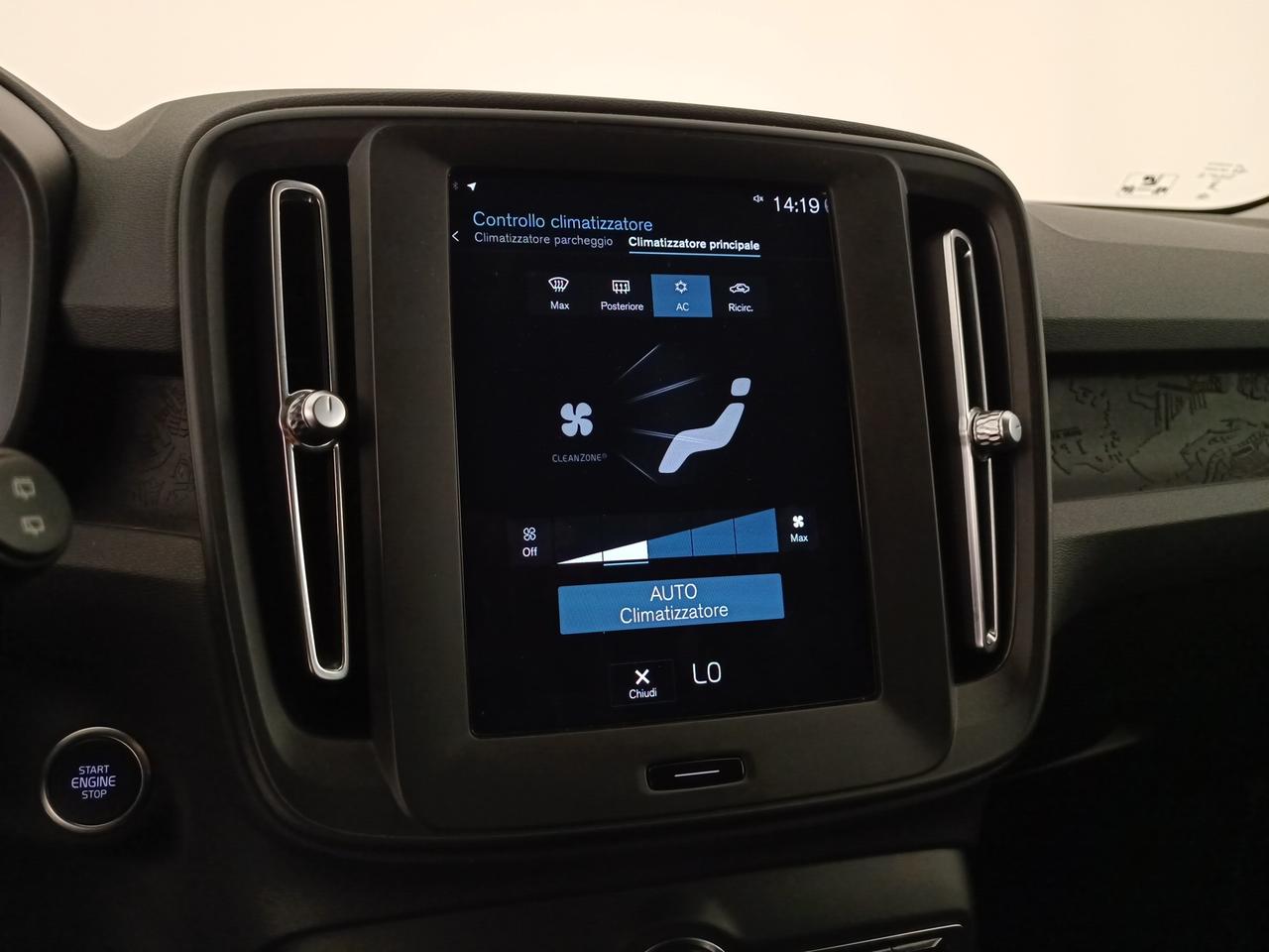 VOLVO XC40 N1 T2 Essential auto