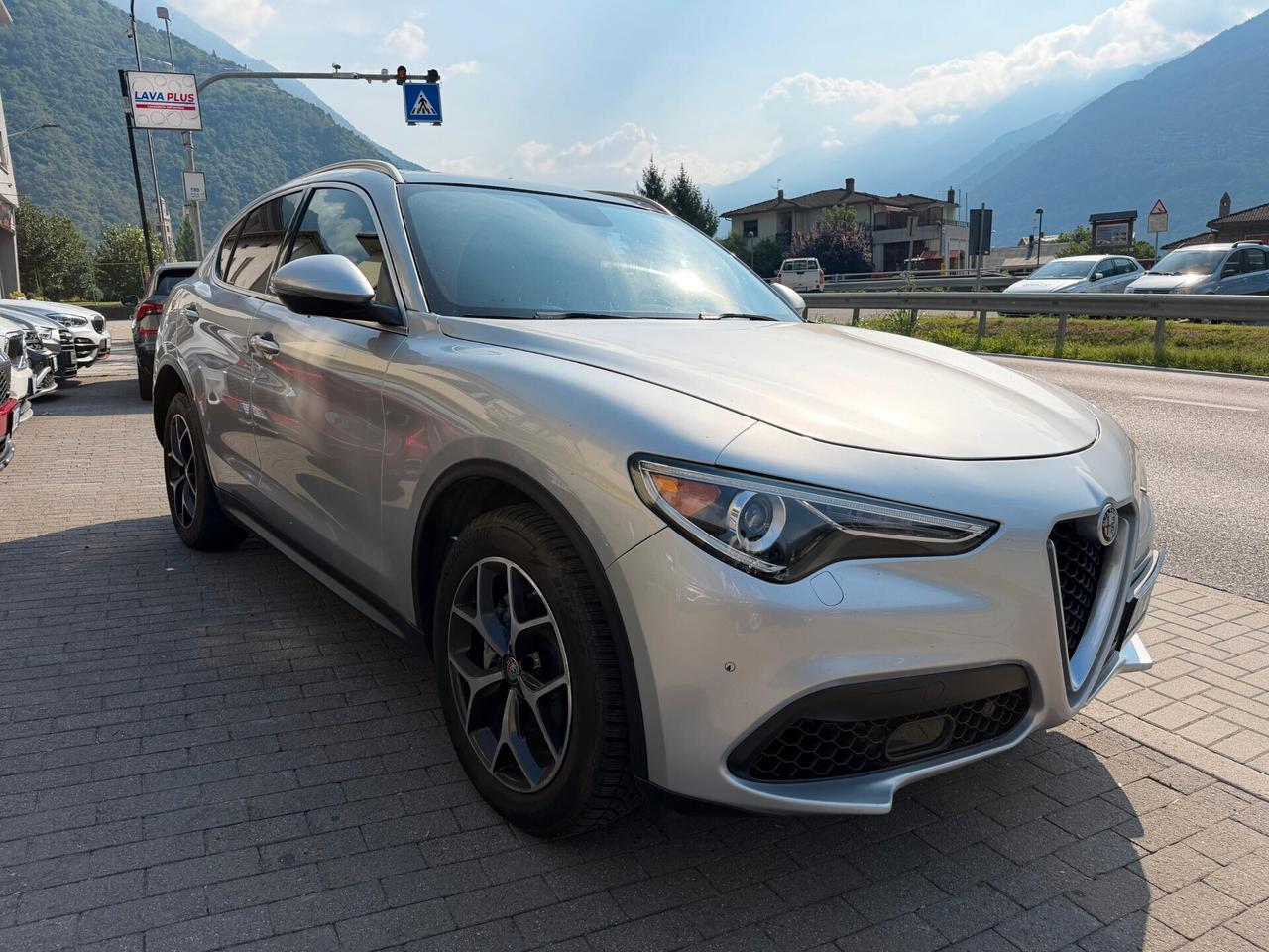 Alfa Romeo Stelvio 2.0cc Q4 280cv auto