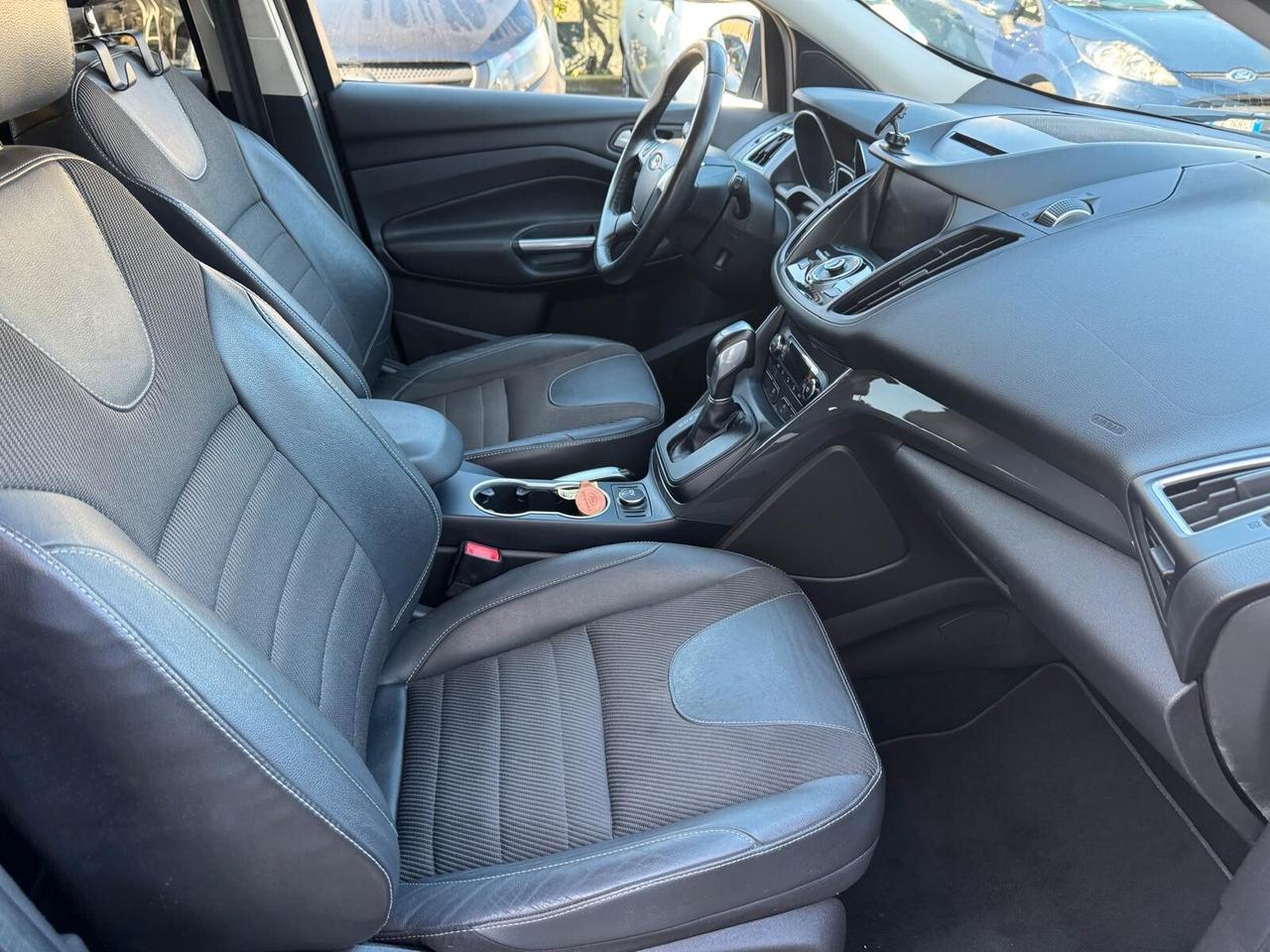 Ford Kuga 2.0 TDCI 150 CV S&S 4WD Powershift Titanium*EURO6*FULL OPTIONAL