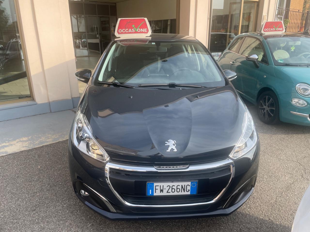 Peugeot 208 PureTech 82 5 porte Active - Neo Patentati -