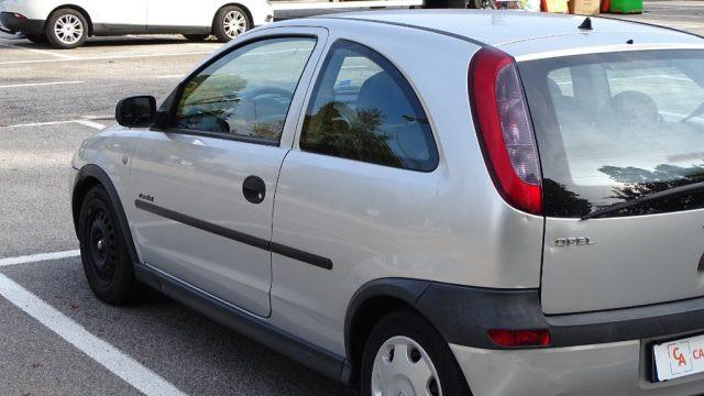 OPEL Corsa 1.2i 16V cat, 75 cv. Benzina, versione "Comfort"..