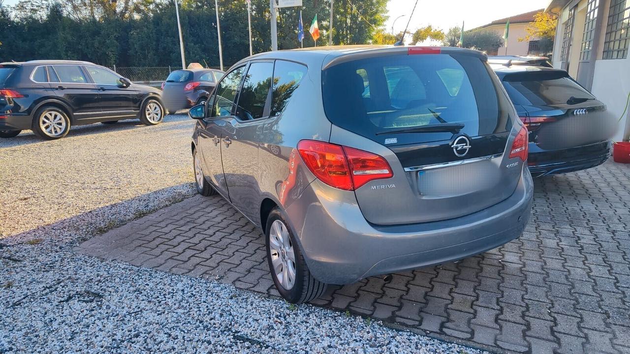 Opel Meriva 1.3 CDTI 95CV ecoFLEX Cosmo - 2013