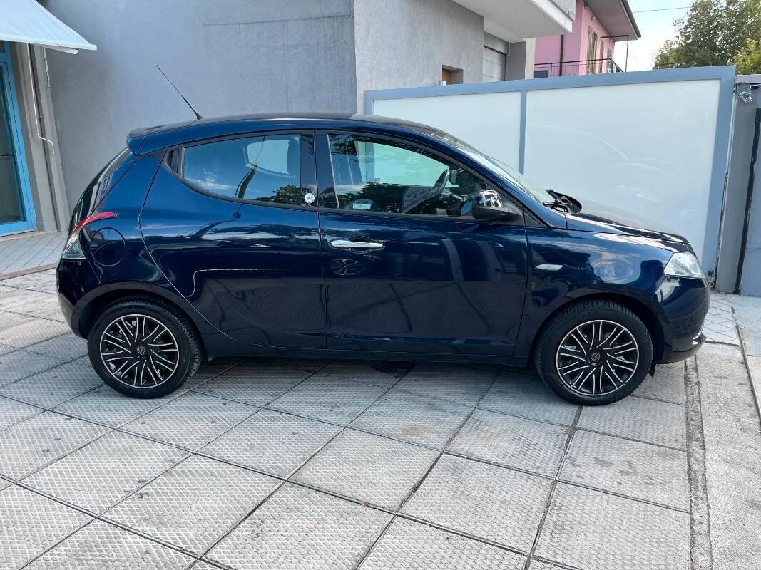 Lancia Ypsilon 1.2 Gold ecochic Gpl 69cv my19
