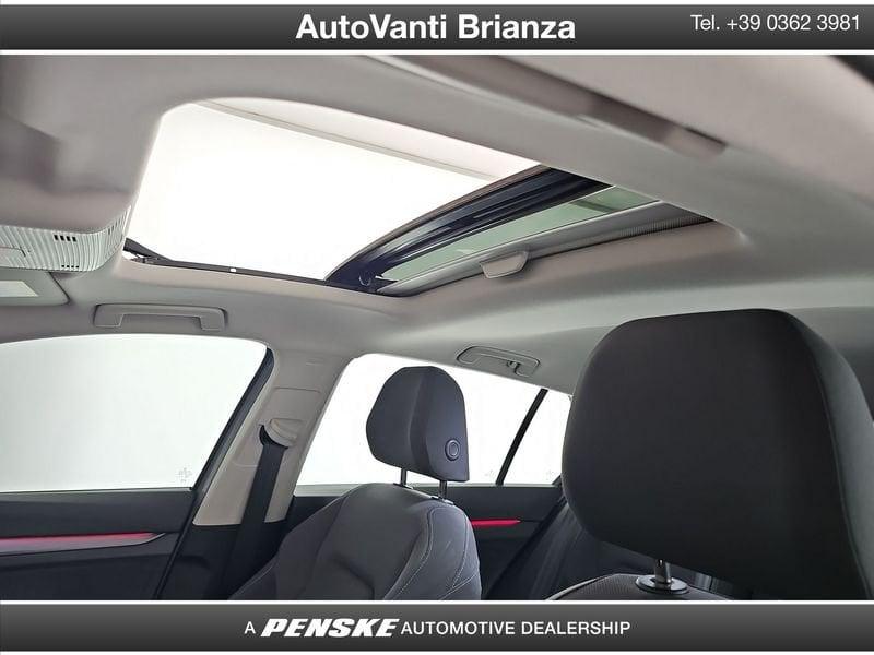 Volkswagen Golf 2.0 TDI DSG Style