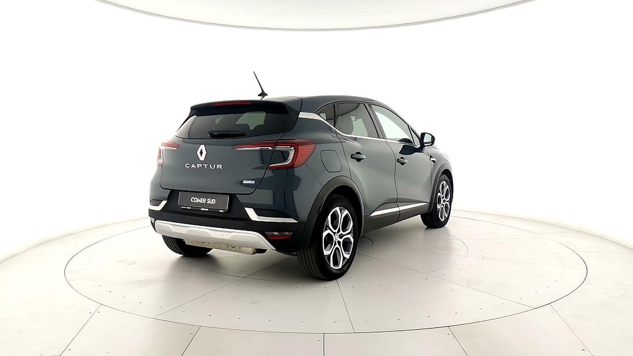 RENAULT Captur II 2019 - Captur 1.6 E-Tech phev Intens 160cv auto my21