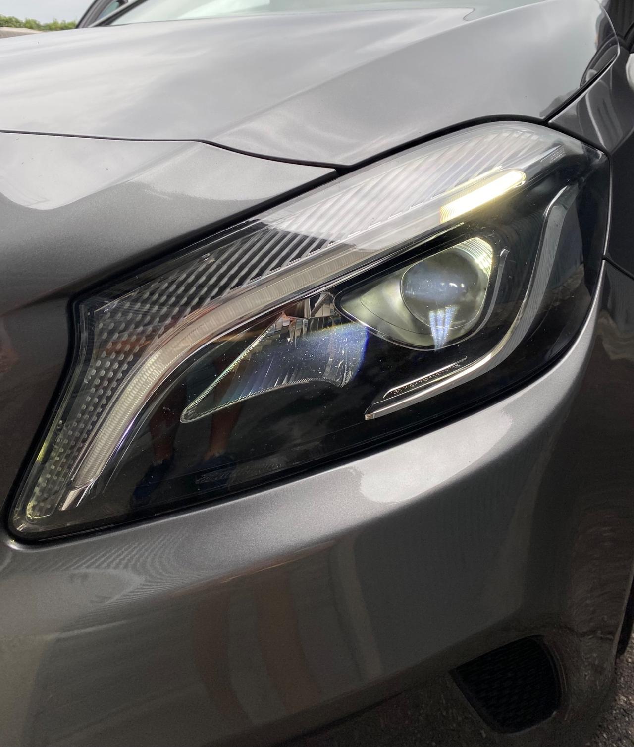 Mercedes-Benz A 180d 1.5 109cv Premium - 2017