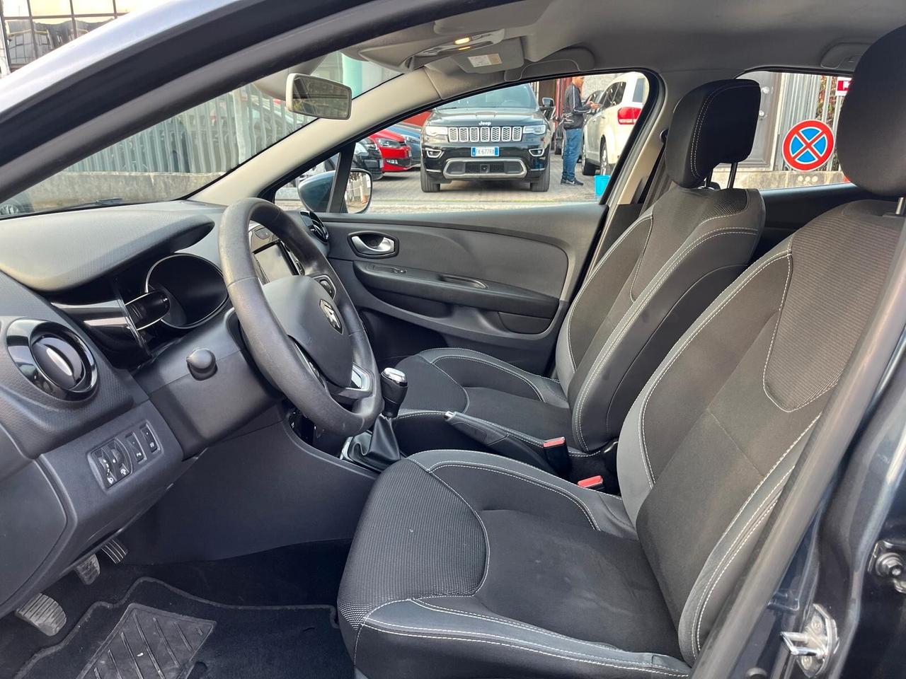 Renault Clio dCi 8V 90CV EDC Start&Stop 5 porte Energy Intens