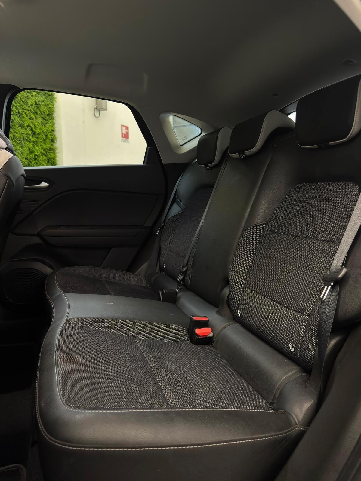 Renault Captur Full Hybrid E-Tech 145 CV Techno