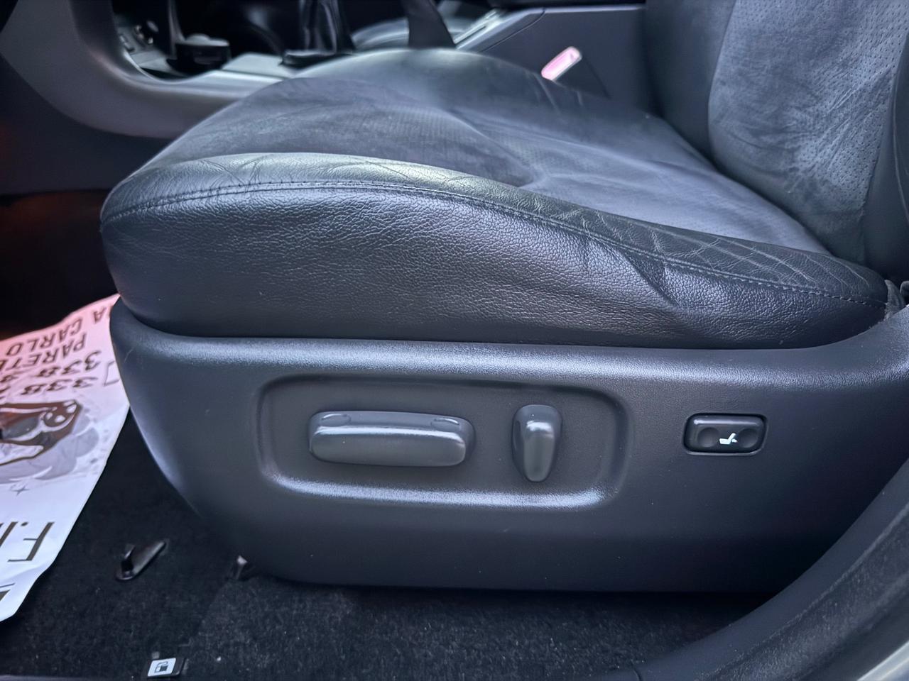 Toyota RAV 4 2.2 D-4D 150 CV DPF Exclusive