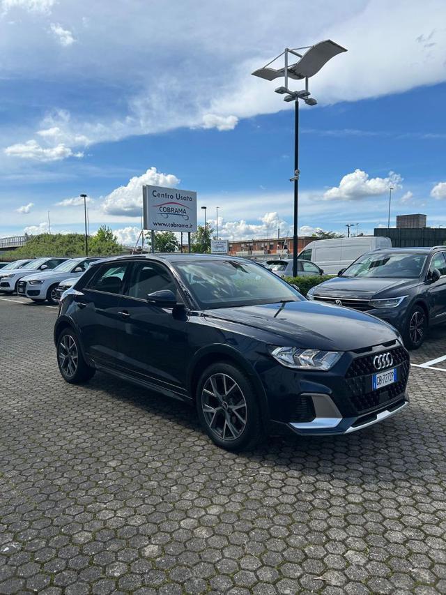 AUDI A1 citycarver 35 TFSI Admired