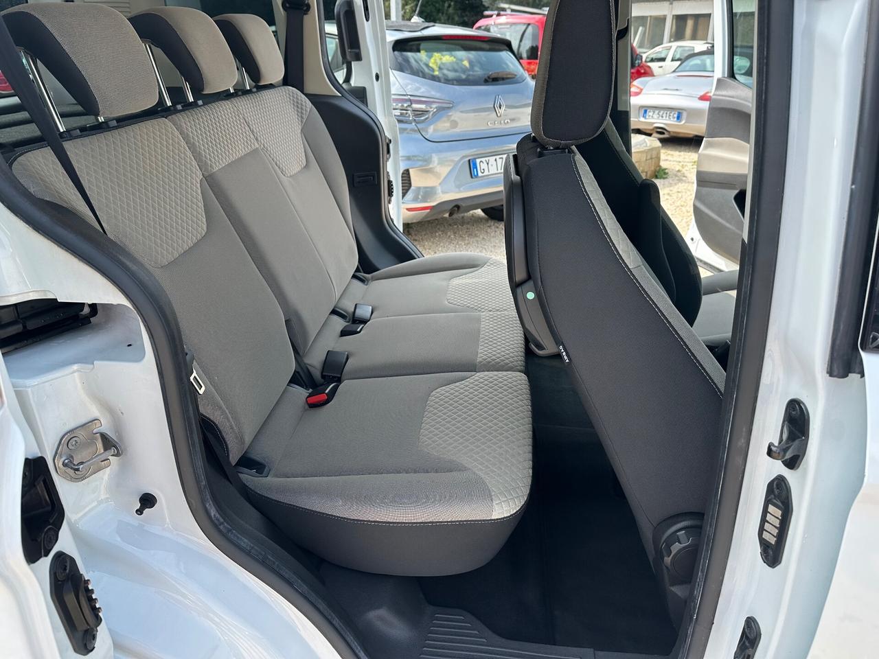 FORD TOURNEO COURIER 1.0 BENZINA EURO 6B