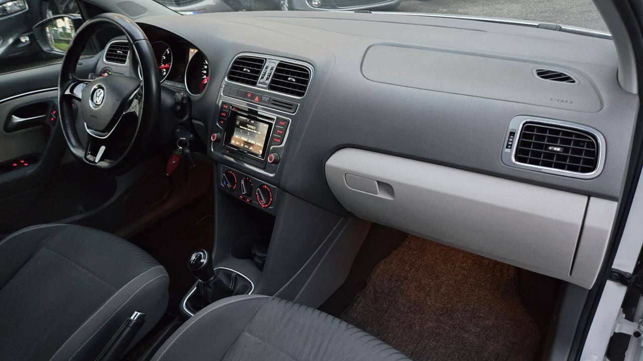 Volkswagen Polo 1.0 MPI 75 CV 5p. FRESH